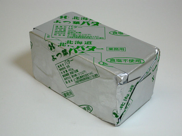 30125-02-yotsuba-muen-butter-450g[1].jpg