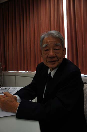 土田博士